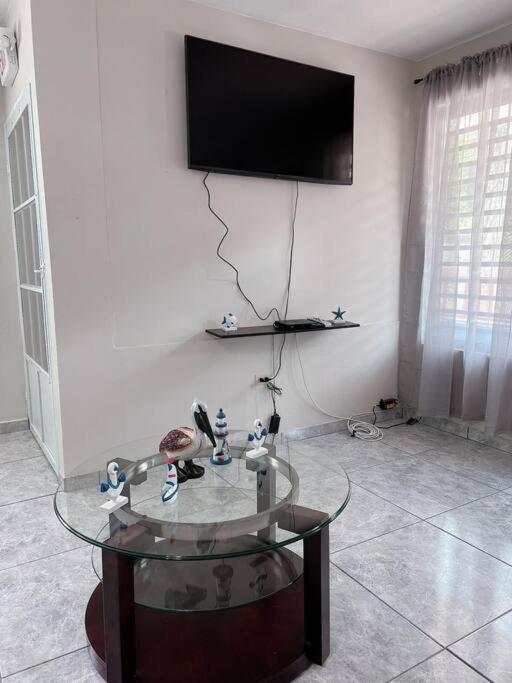 Orsini Beach Apartment Aguadilla Eksteriør bilde